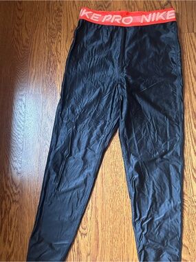 Nike Pro Women's Black Leggings with Coral Logo Waistband